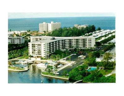 Harbor Towers Condos for Sale on Siesta Key