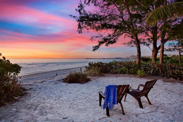 Siesta Key Homes and Condos for Sale