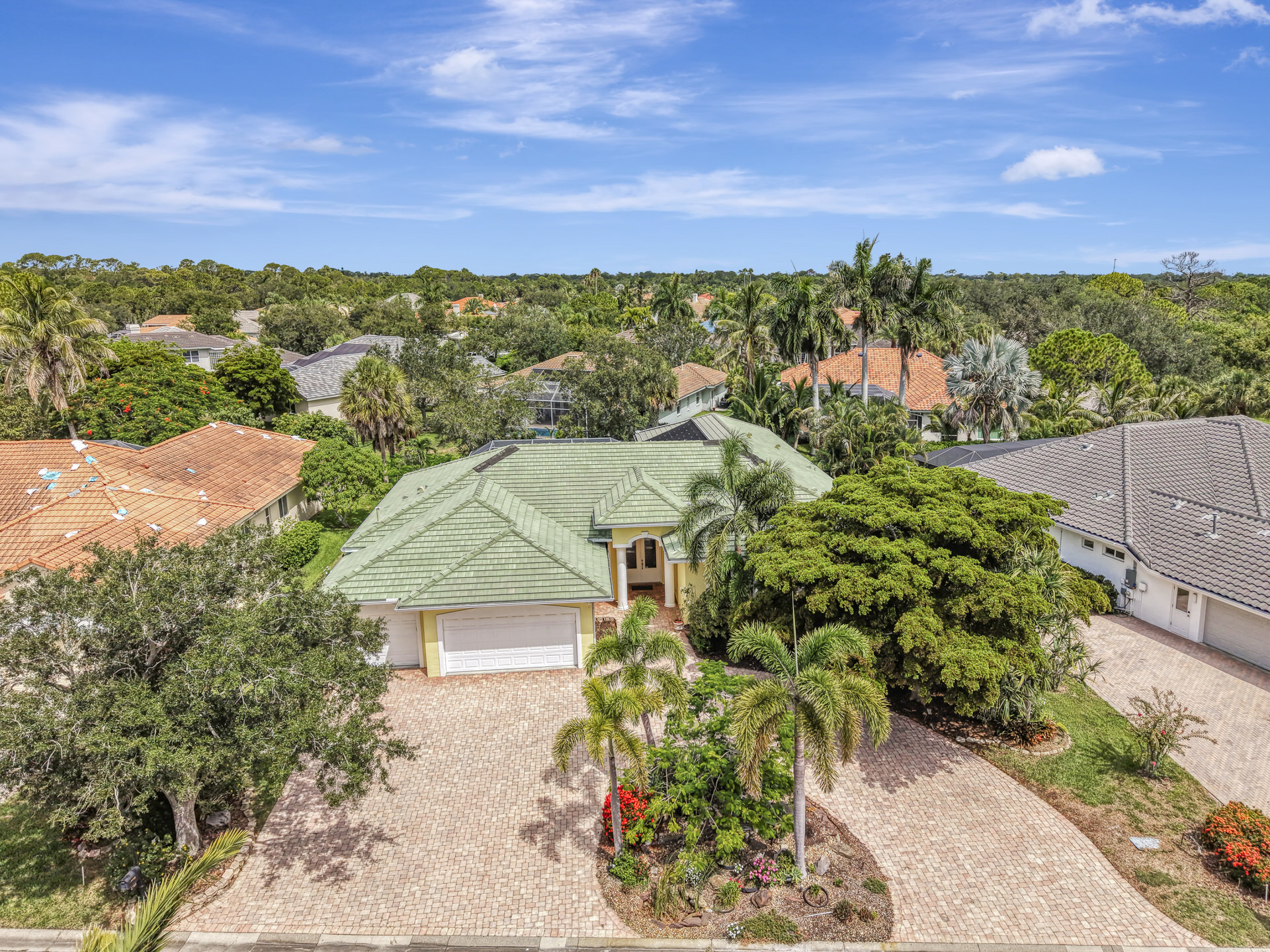4708 Sweetmeadow Circle, Sarasota