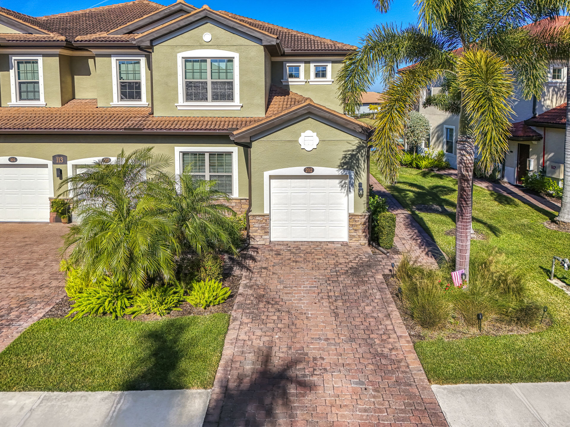 113 Porta Vecchio Bnd. #202, Nokomis