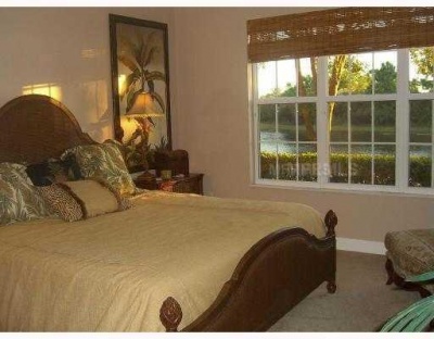 condo_for_sale_at_botanica_on_palmer_ranch_400