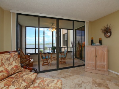 Turtle Bay Waterfront Condo for Sale